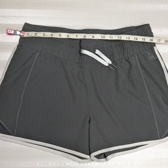Reebok Athletic Shorts Women XXL Elastic Waist Zip Pocket Running Gray XX-Large - Picture 5 of 9